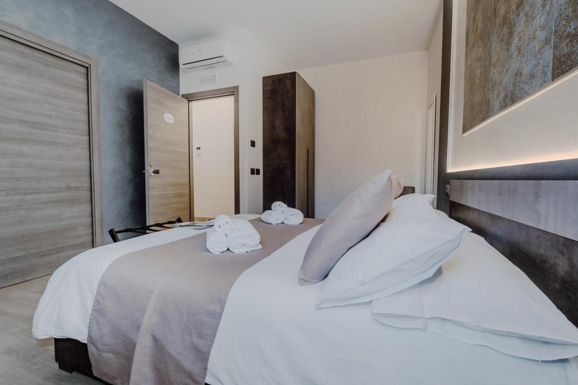 Domus Aeterna - Re Di Roma Hotel Buitenkant foto