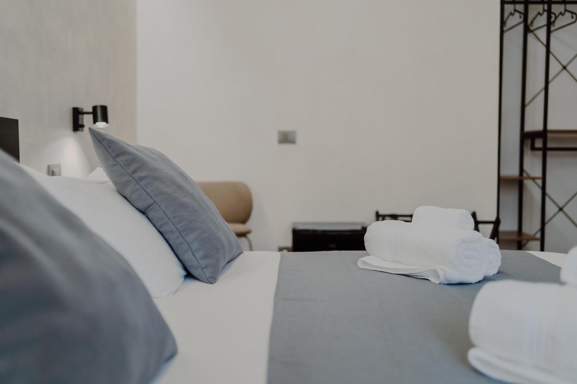 Domus Aeterna - Re Di Roma Hotel Buitenkant foto